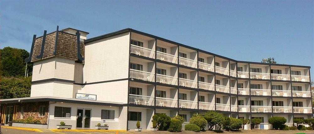 The Waterfront Suites And Marina Nanaimo Exterior photo